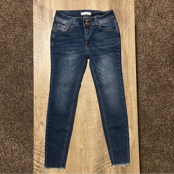 Encore Jeans Denim - Encore Skinny Jeans Women’s Size 9